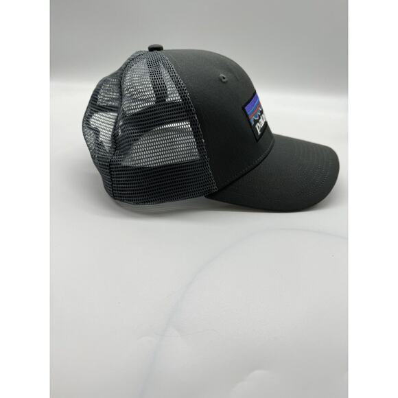 Patagonia Gray P-6 Logo Trucker Hat Mesh Snap Back Organic Cotton Hat Cap OSFM - Picture 4 of 9